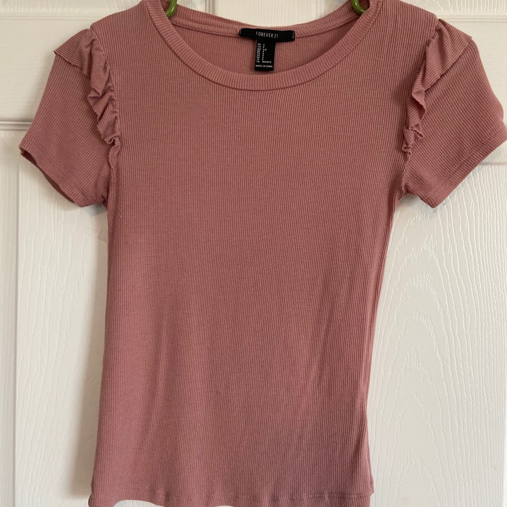 Short sleeve top